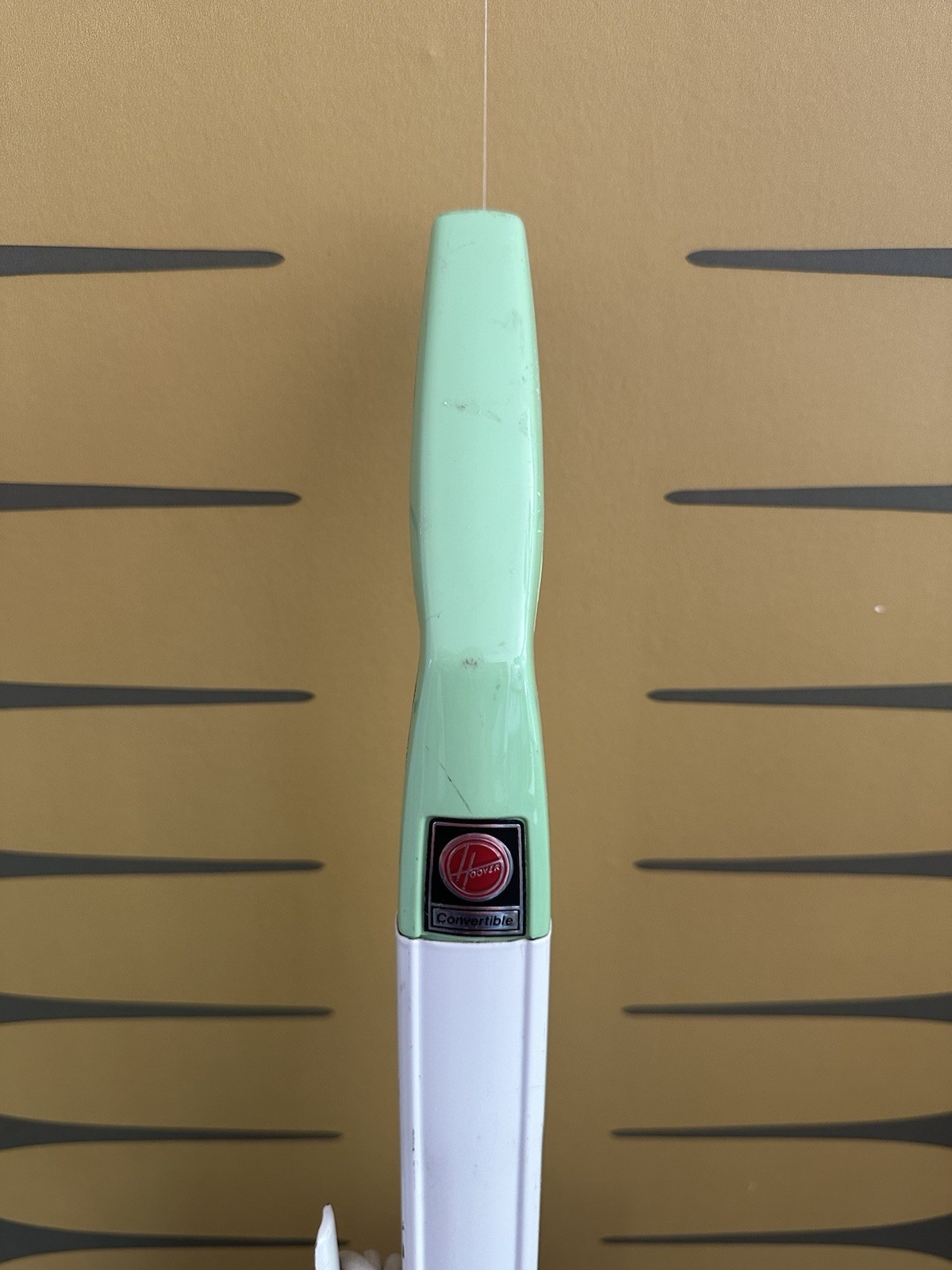Vintage Hoover Convertible Cleaner Model U4101-001 Avocado Green