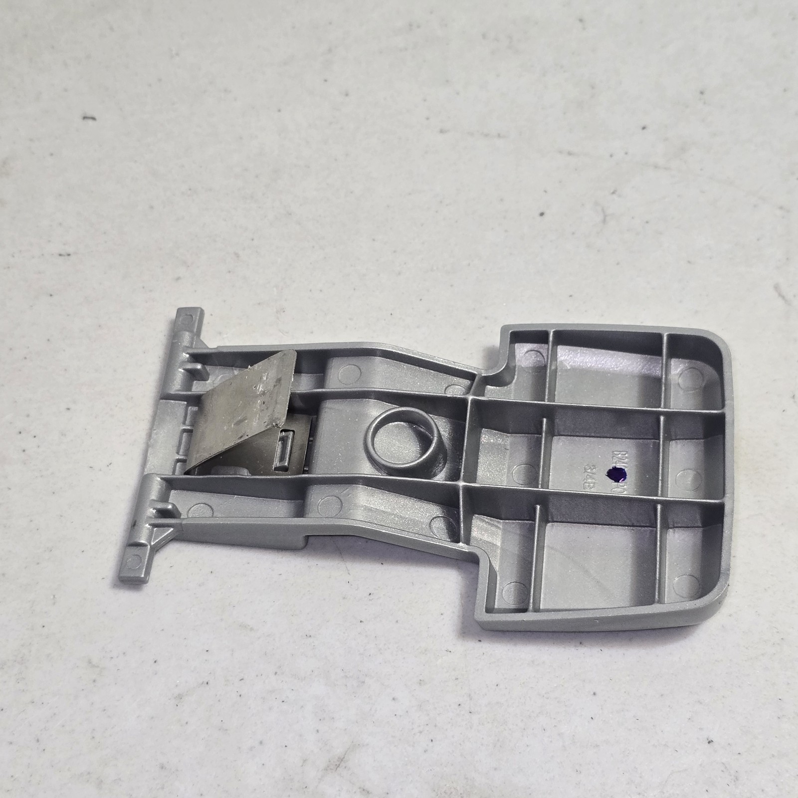HOOVER UH71320 WindTunnel Pet Upright Vacuum Cleaner Replacement Handle Released