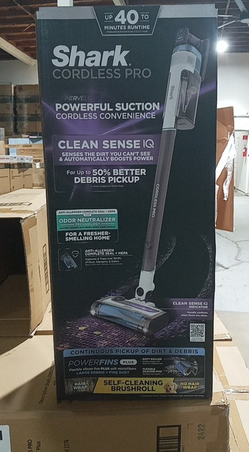 Shark Cordless Pro Vacuum with Clean Sense IQ and Odor Neutralizer IZ562H