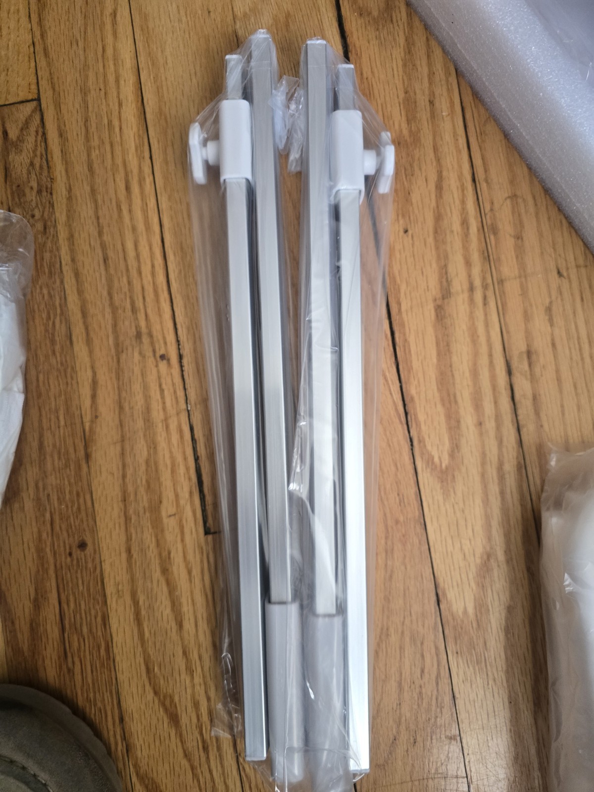 IronMax Iron Dryer Clothes Irons, White