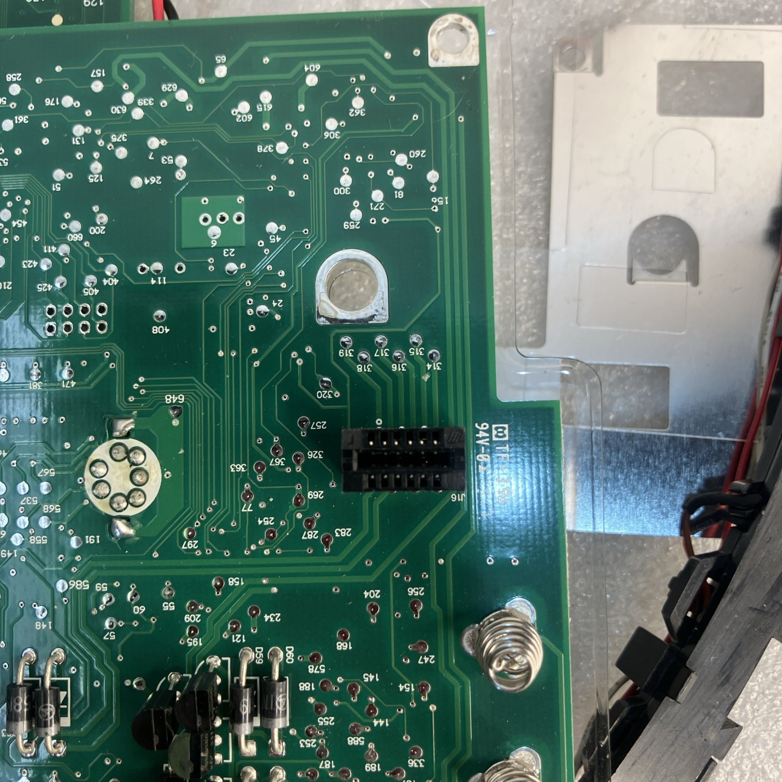 iRobot Roomba 805 Robotic Vacuum part, Circuit Board, All Sensors & Connections