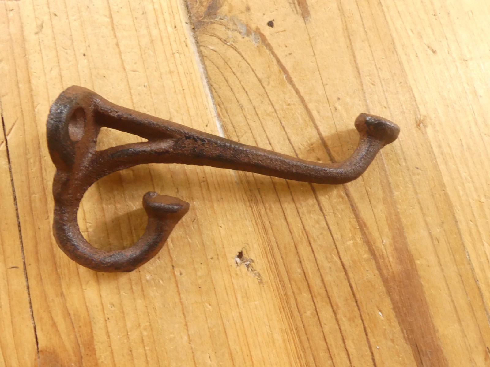 25 Rustic Cast Iron Coat Hat Wall Hooks Restore School Farm Towel Bath Kitchen