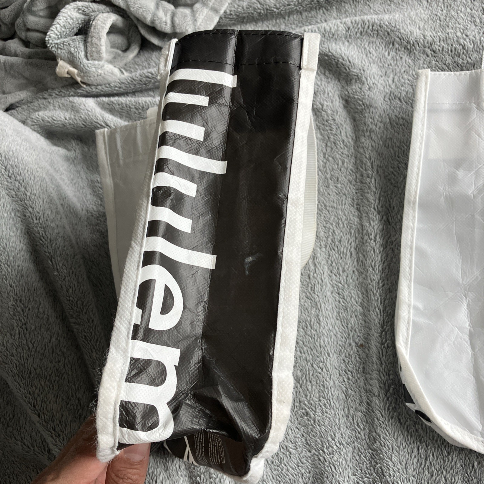 Lululemon Shopping Tote Bag Reusable Black And White 9×12 Lot Of 2
