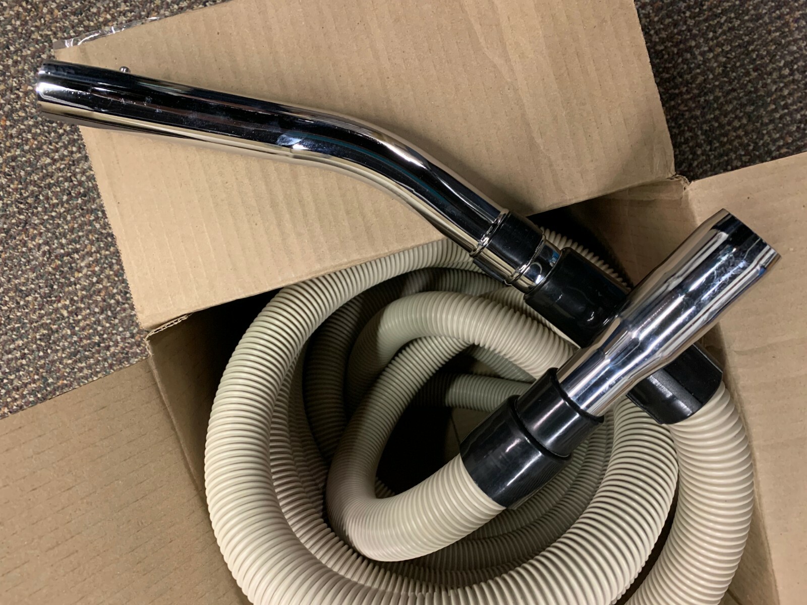 Built in Central Vacuum Universal Hose Nutone Beam 372 CH115 crushproof hose