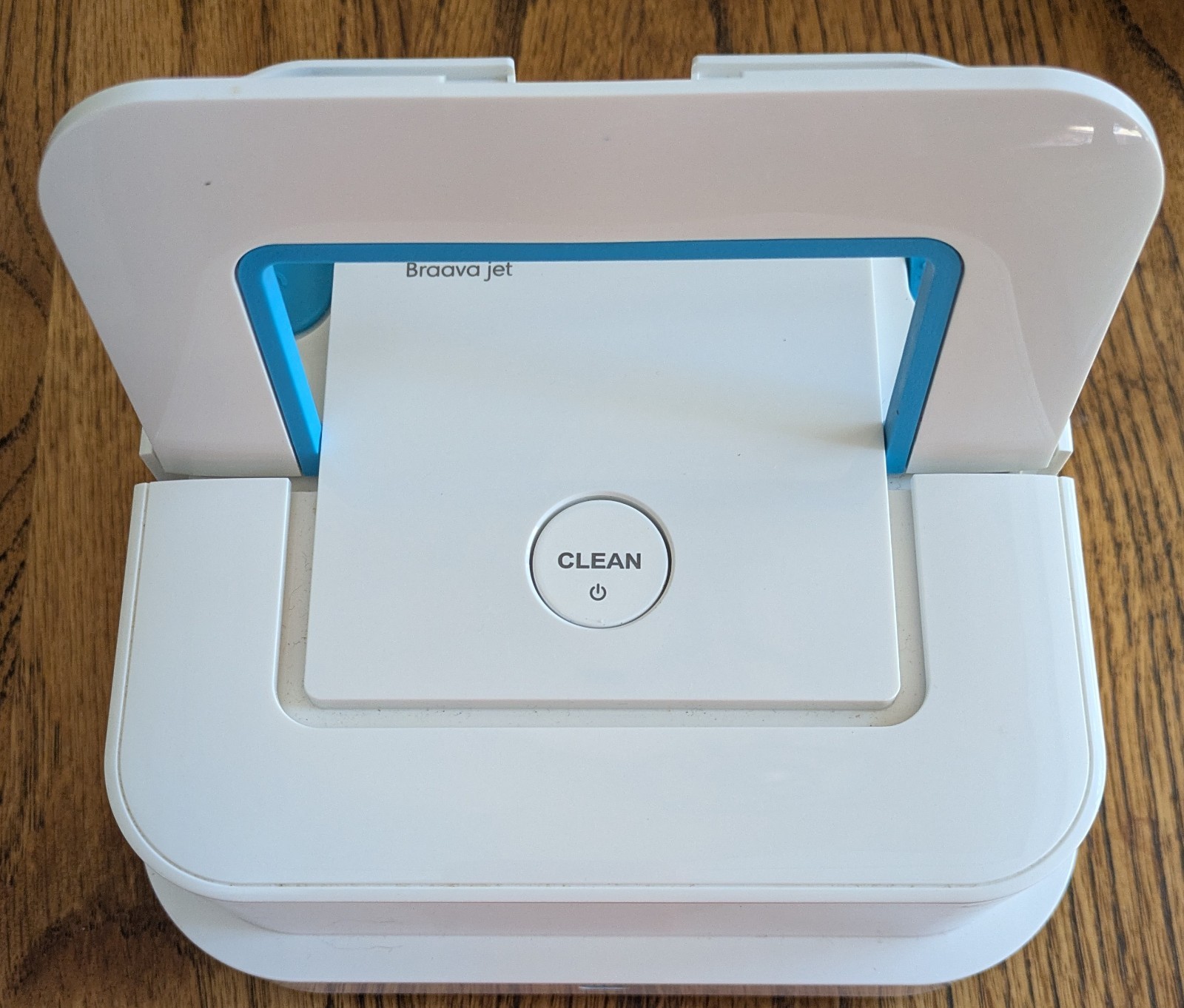 iRobot Braava Jet 240 Robot Mop App Control Precision Spray OPEN BOX Extra PADS