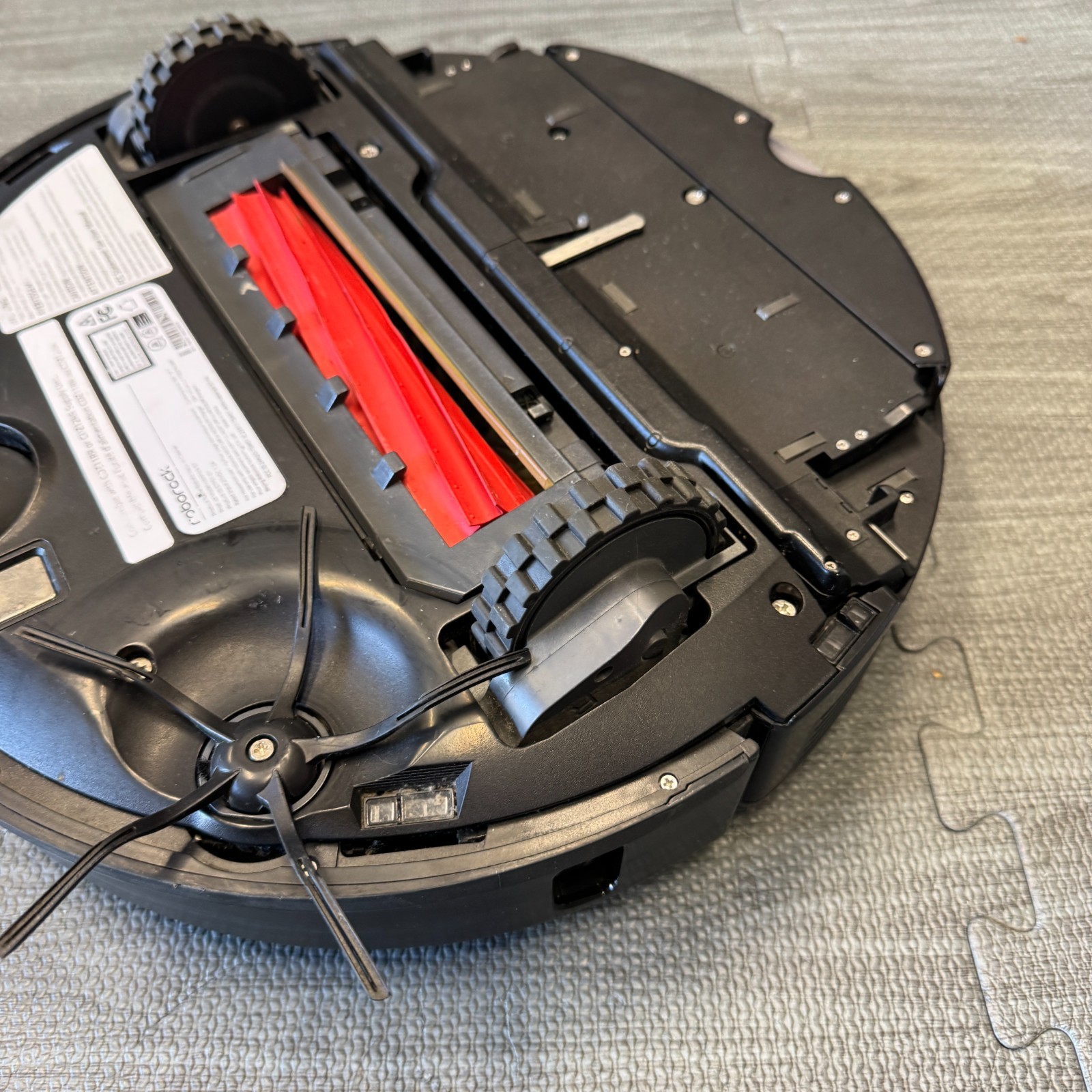 Roborock S7 Robot Vacuum….NO Charger or Mop Pad – Untested PARTS ONLY