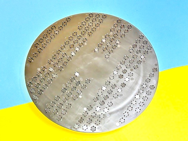 53178510327 DRIVE BLOCK, PLASTIC LESS FOAM Oreck ORBITER ORB600MW, ORB600