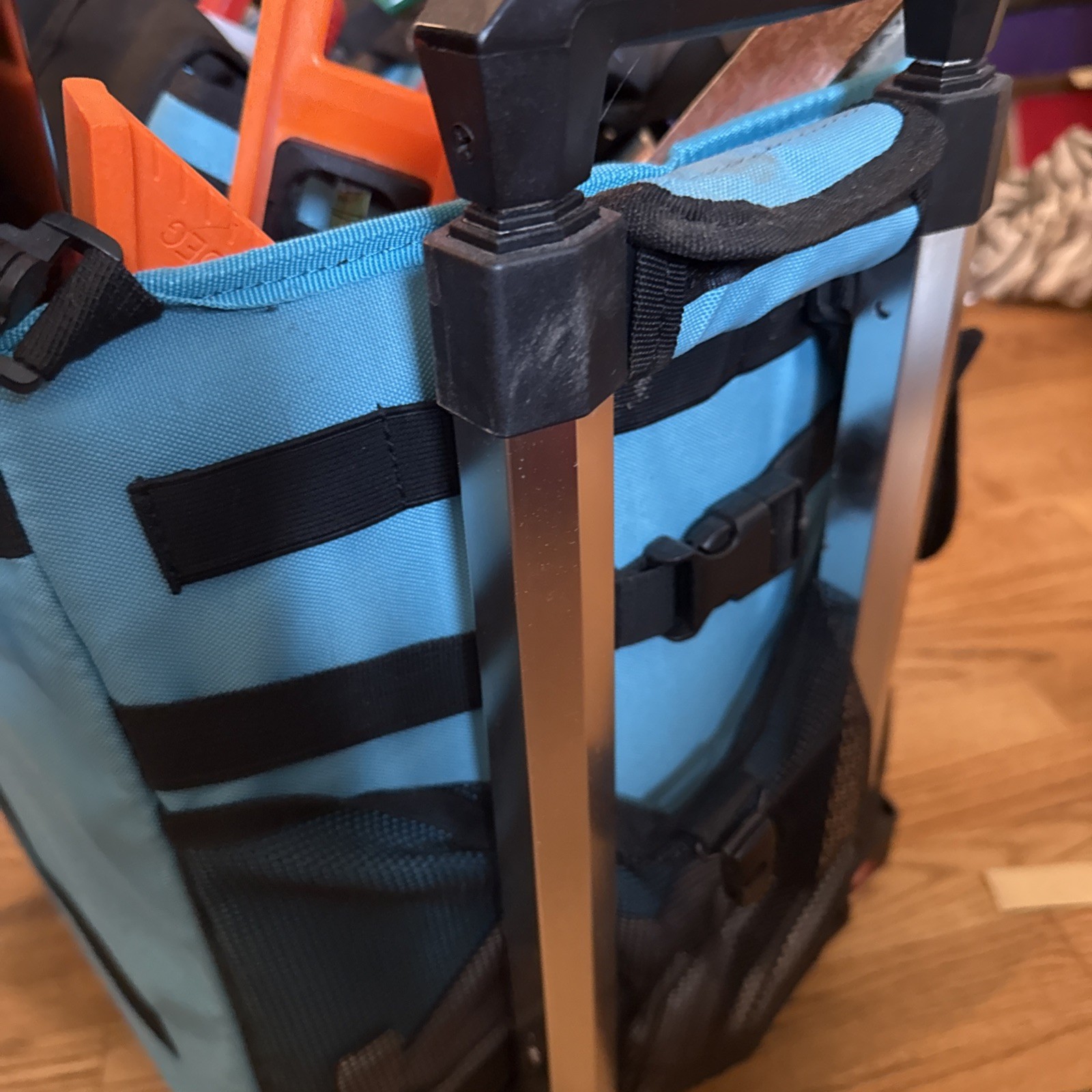 Large Rolling Cleaning Caddie Detachable Trolley with Waist Pouch Cleaning Tools