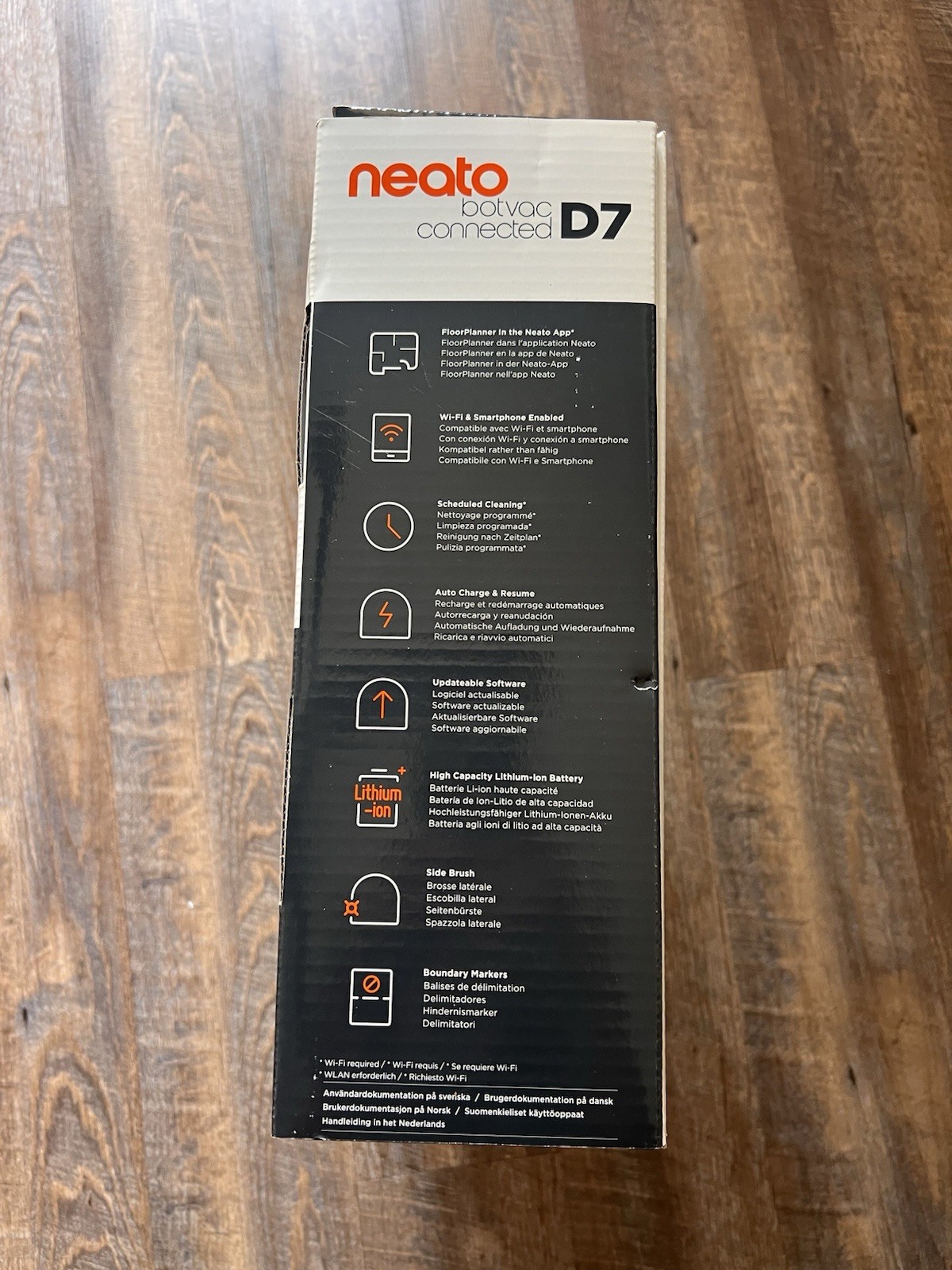 New, Sealed Neato Robotics Botvac Connected D7 Wi-Fi Enabled Robot Vacuum
