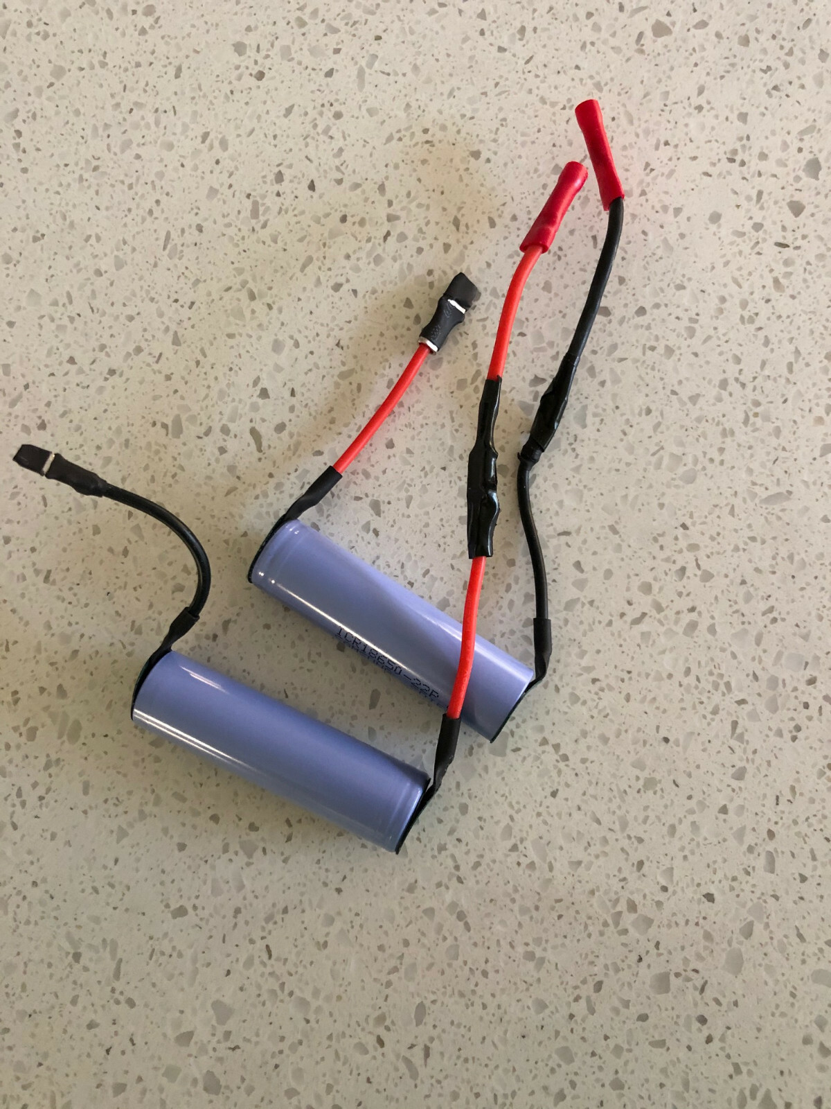 Swiffer Battery-2 cells -7.2 volt 2-cell pack L 4000 Model  Lithium Ion 2200 mAh