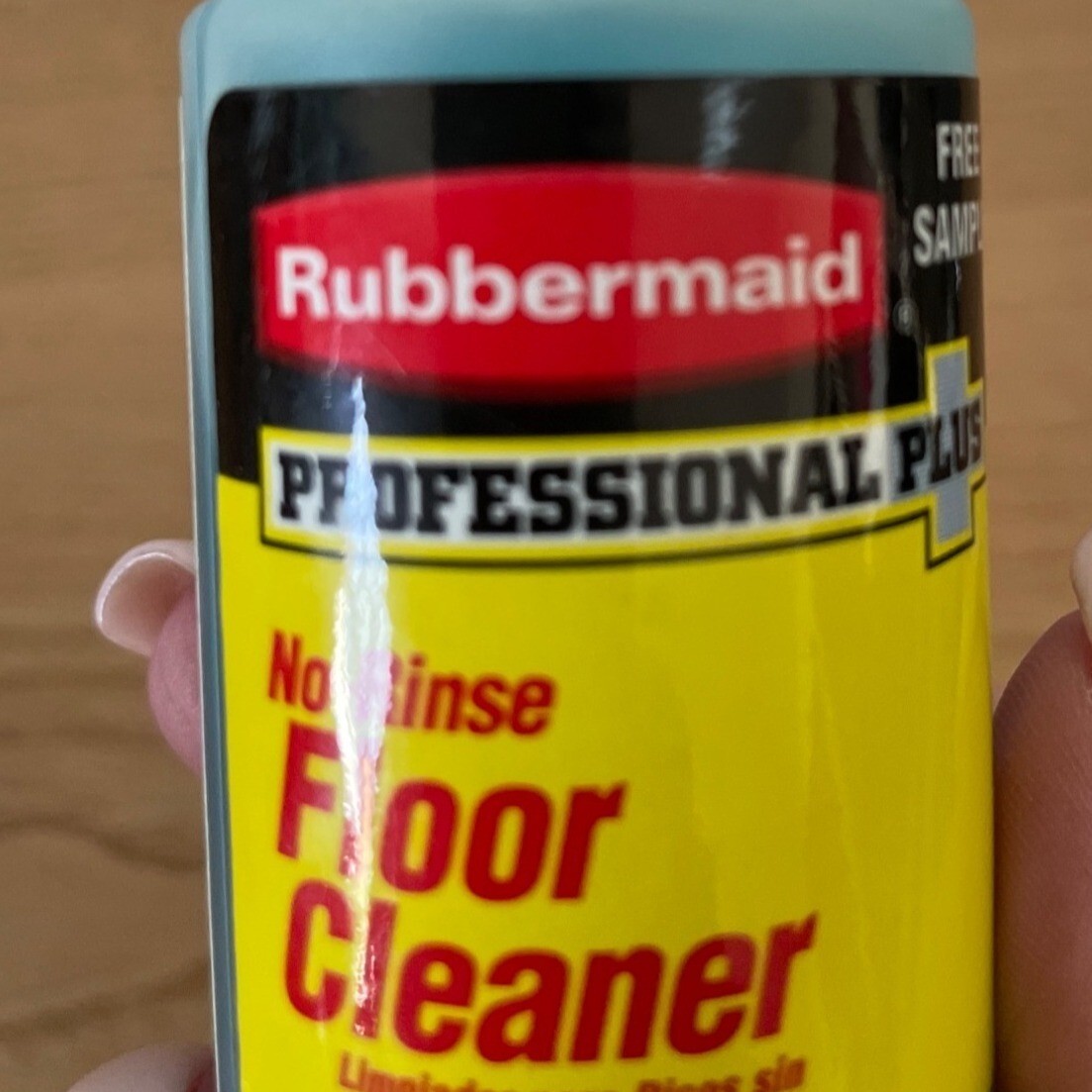 Rare Rubbermaid Professional Plus No-Rinse Floor Cleaner Tile Vinyl 4 Oz Sample