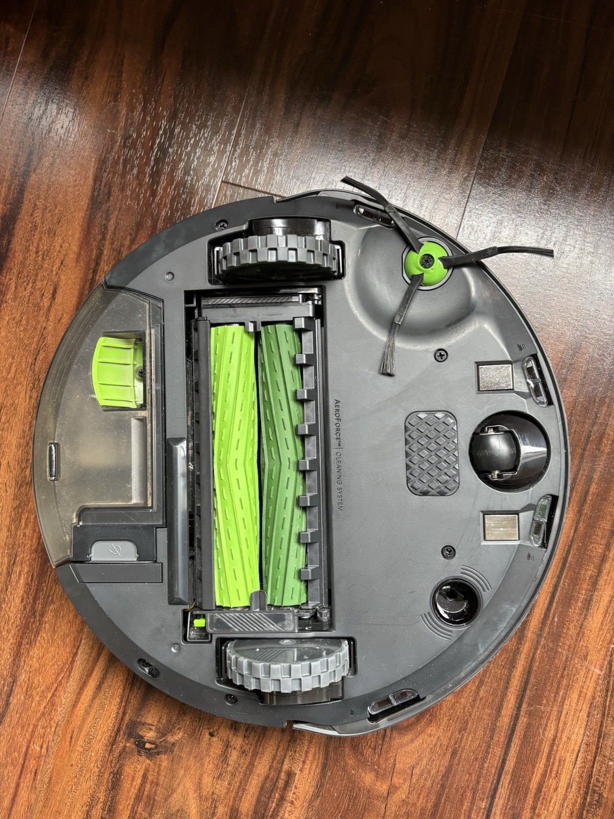 iRobot Roomba j7+ Robot Vacuum w/ Clean Base, Obstacle Avoidance, Wi-Fi