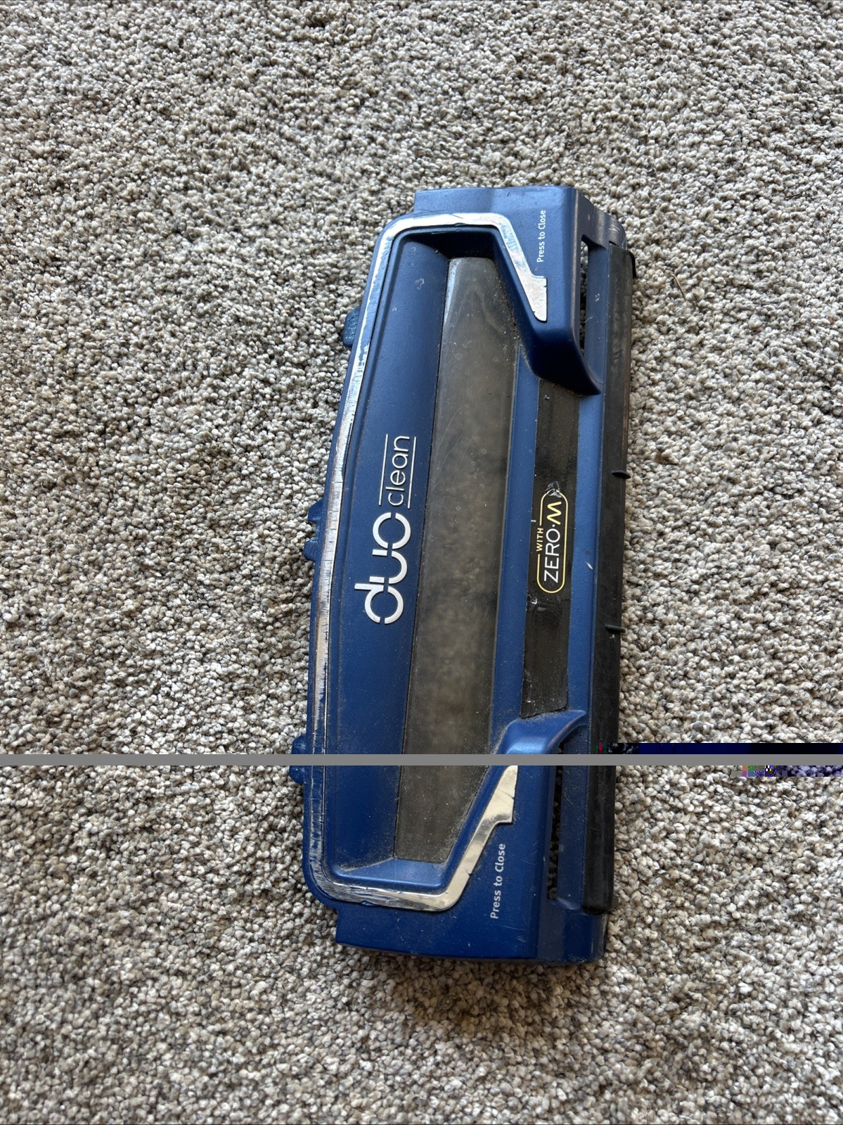 Shark UV700 Vacuum Brushroll TOP DOOR COVER Replacement Part Lift-Away DuoClean