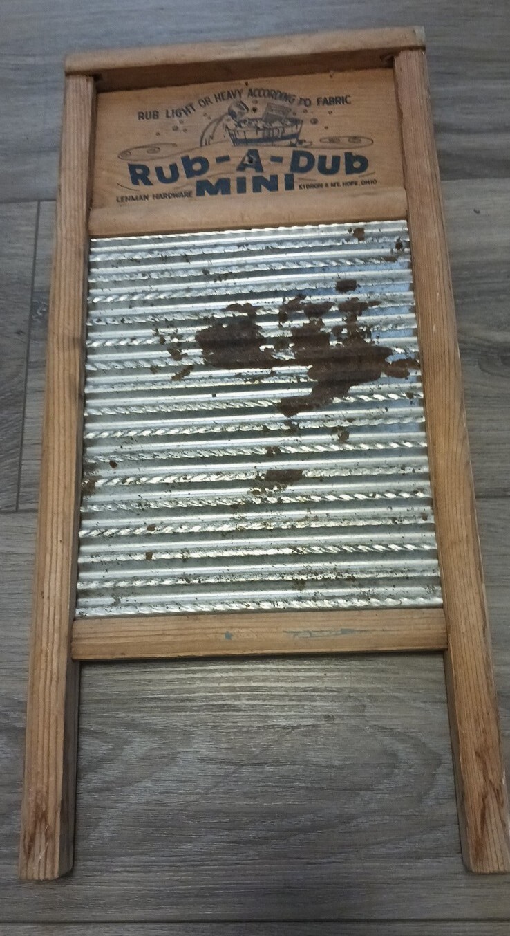 Lehman’s Rub A Dub Mini Laundry Clothes Washboard Tin Spiral Crimp Wood Frame