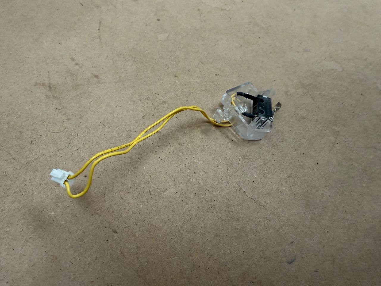 Shark Vacuum DuoClean AZ4002 AZ2002 Microswitch OEM Replacement Part