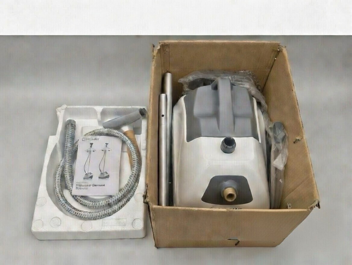 Reliable 550GC Canister/Cylinder Steam Cleaner White/Gray With Hose & Water Tank