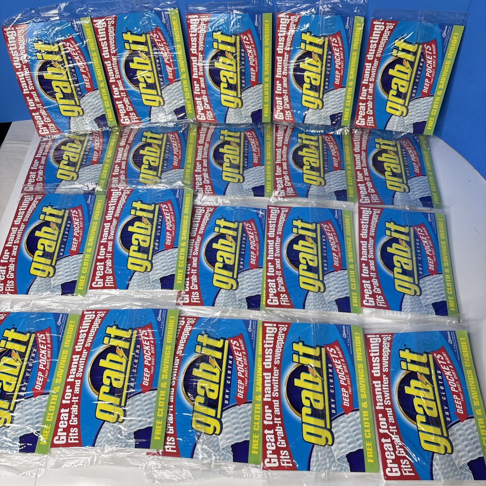 Pledge Grab It Dust Allergen Dry Cloths Unscented 20 New Discontinued FREE SHIP