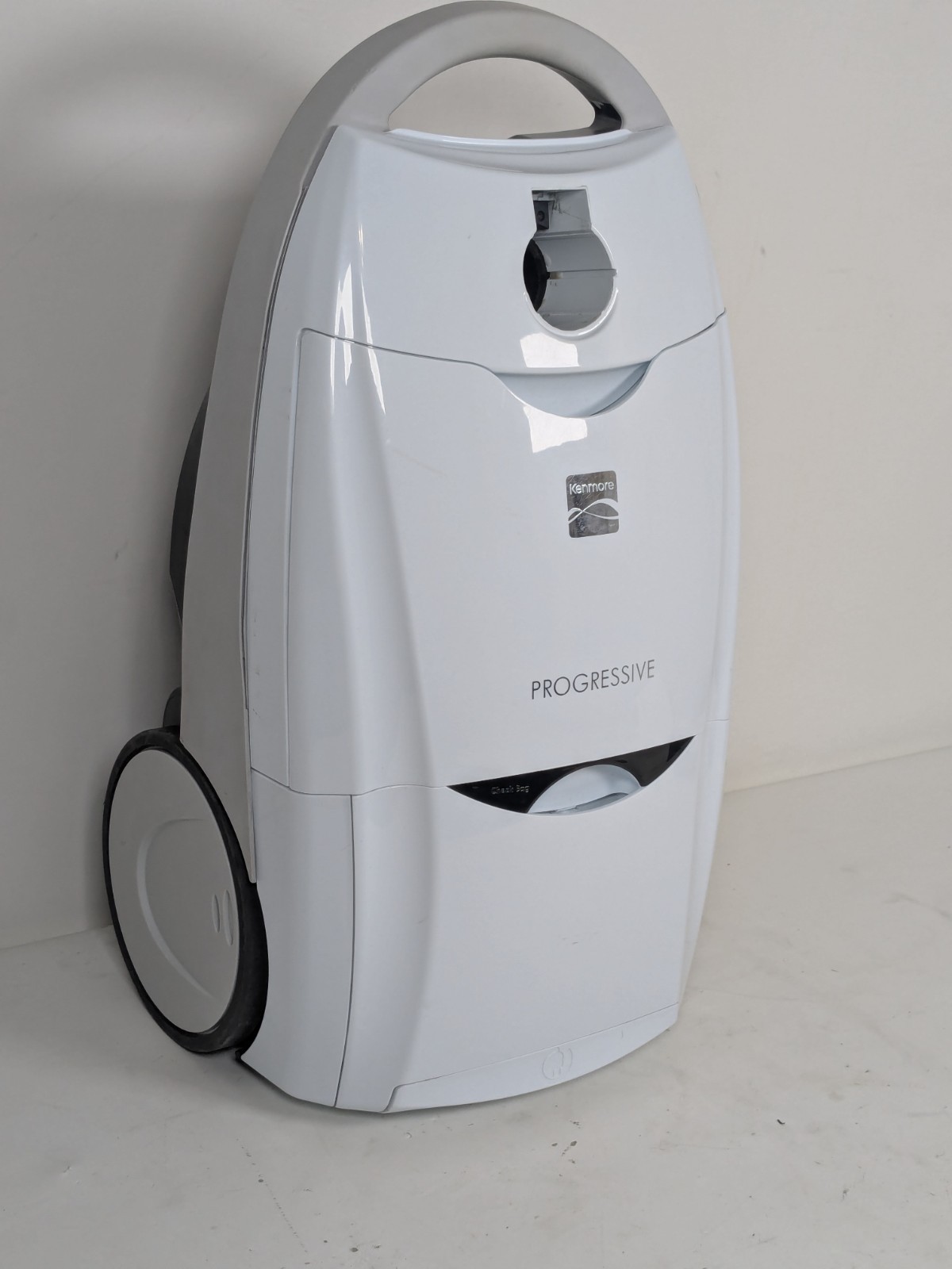 Kenmore Progressive 116 Vacuum Cleaner True HEPA Canister & Attachments Only