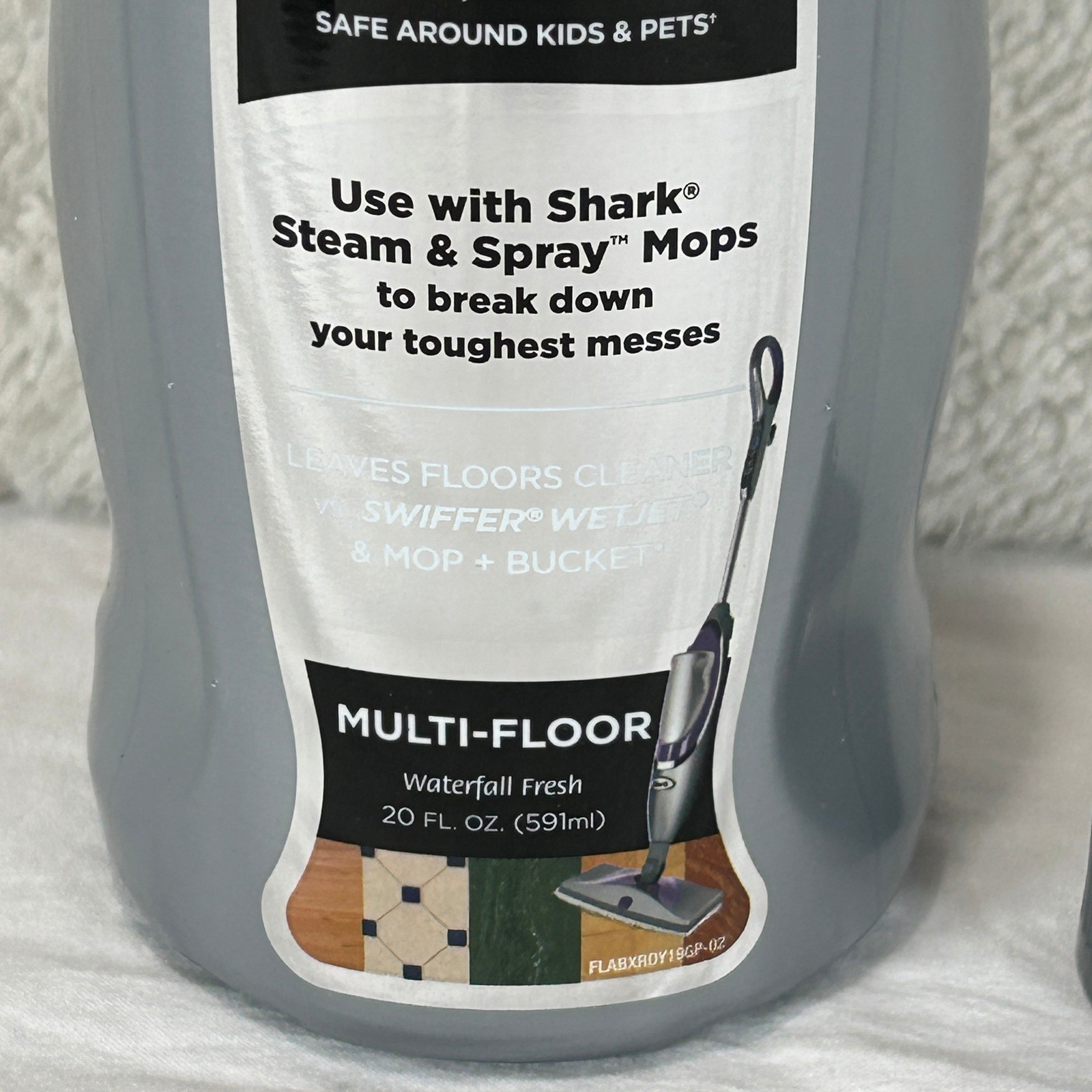 Shark Steam Energized Cleanser Waterfall Fresh 20oz Multi-Floor BLABXRDY19GP-02
