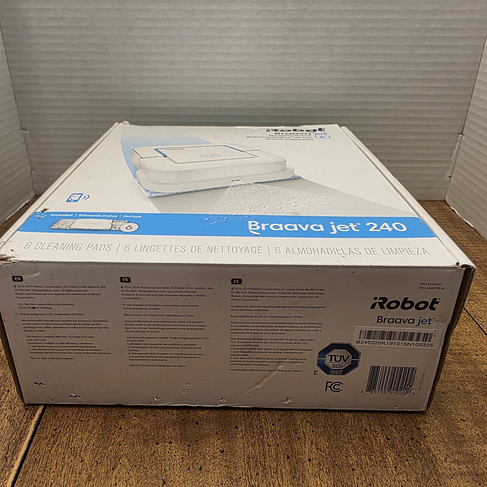 iRobot Braava Jet 240 APP CONTROL MOPPING ROBOT EX CONDITION BOX MANUALS PADS