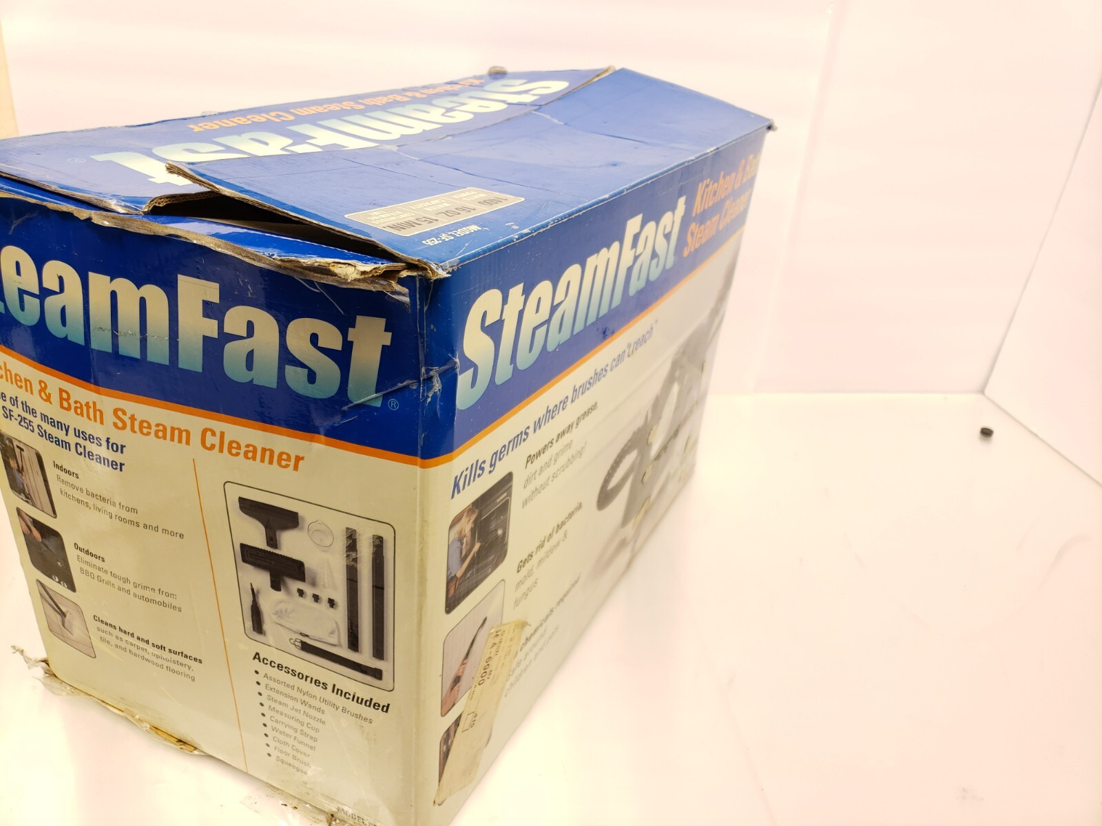 SteamFast Kitchen & Bath Steam Cleaner w/attachements Model SF-255 1400 WATTS