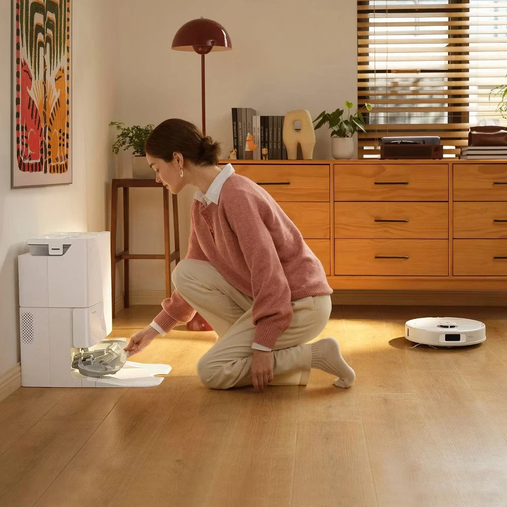 Roborock Qrevo Pro Wi-Fi Connected Robot Vacuum & Mop with FlexiArm Edge Mopping