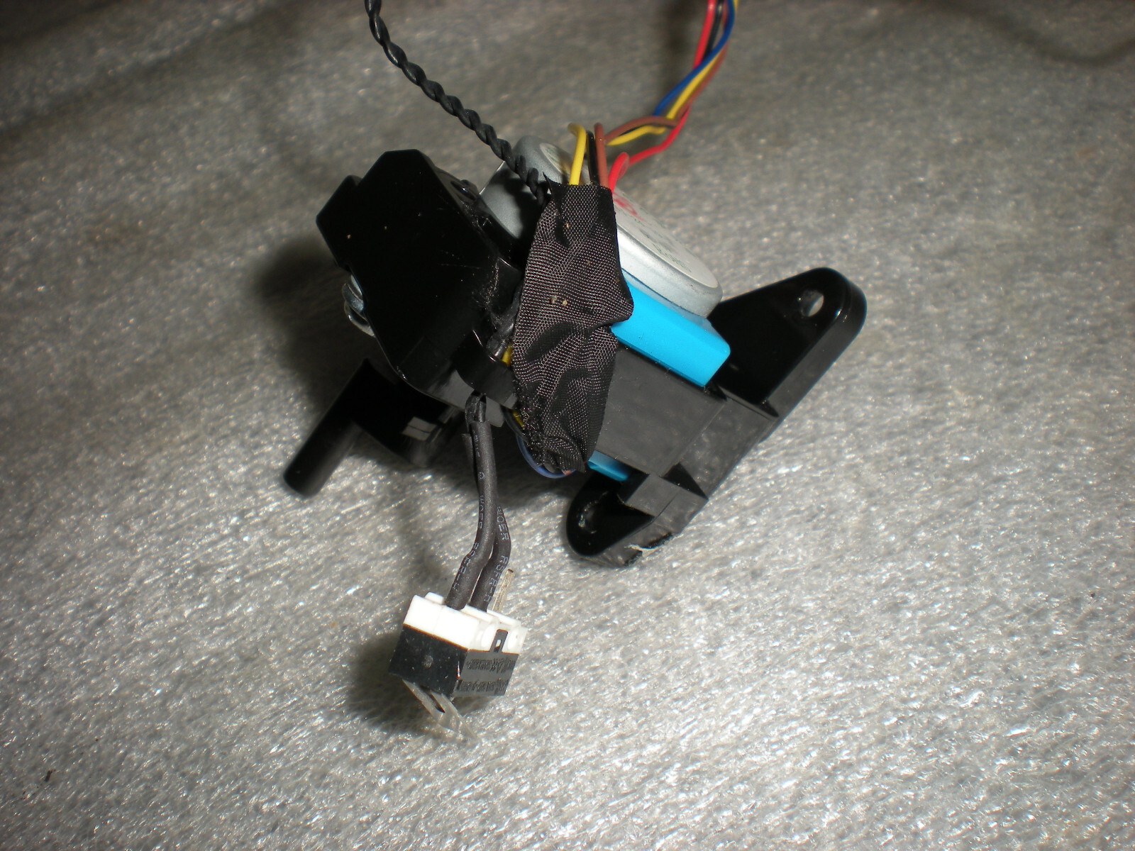 Genuine Eureka E20 Plus Robot Vacuum NERE20PLUSBK Mop Pad Motor & Switch Part