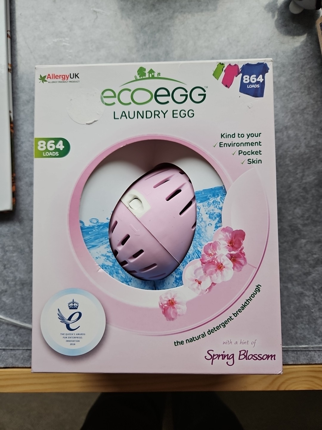 NIB Ecoegg 864 Wash Loads Spring Blossom Laundry Egg 12 White 2 Gray Pellets NEW