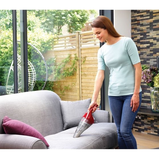 BLACK+DECKER HNVC115JB06 Cordless Handheld Vacuum Dustbuster Red