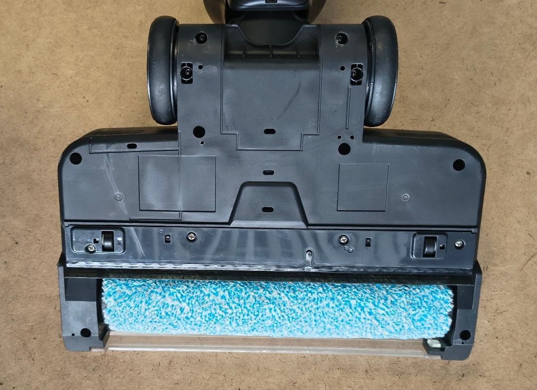 Shark WD261 HydroVac Cordless Vacuum For Parts Free US Ship