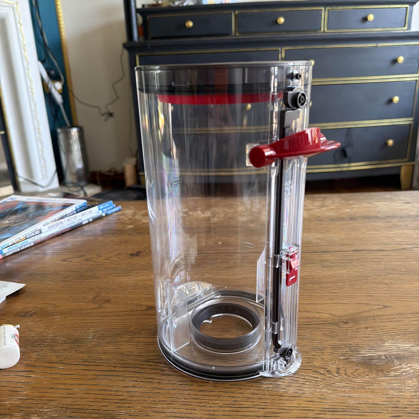 Dyson dust bin for Dyson Gen5 Detect SV24 Vacuum. Brand new