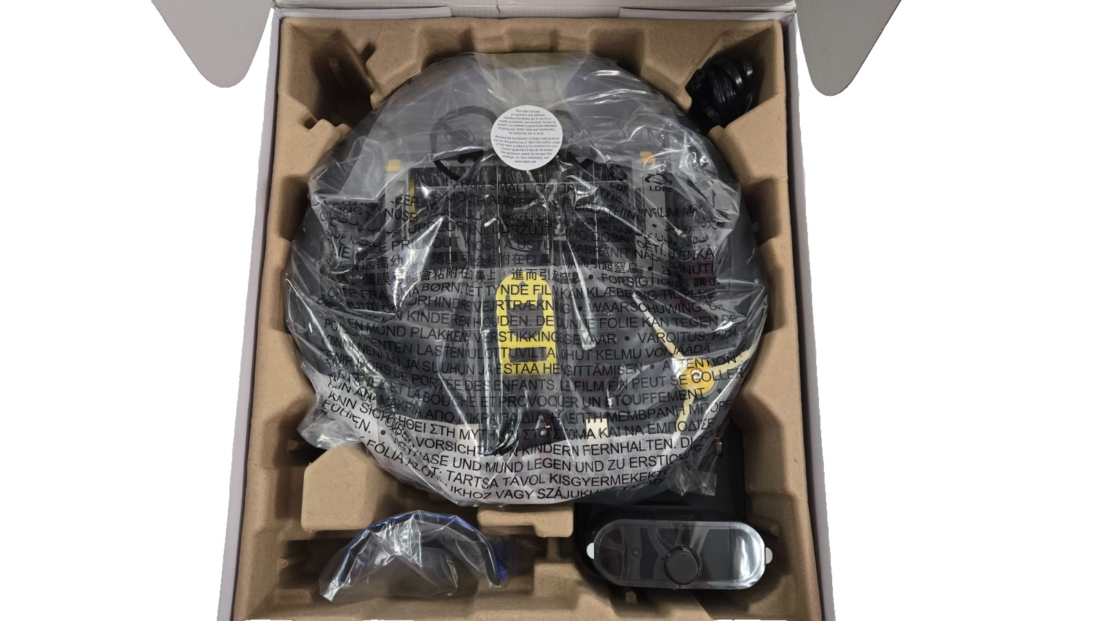 iRobot Roomba 694 Wi-Fi Connected Robot Vacuum (R694020)