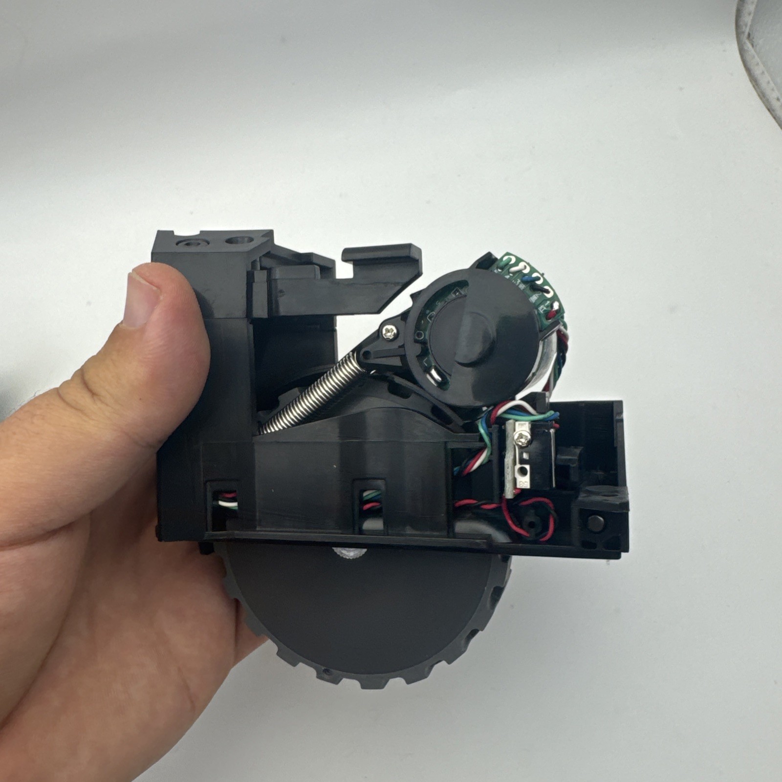 Left and Right Drive Wheel Module For iRobot Roomba S9 (9150)/S9+ (9550) Wheels