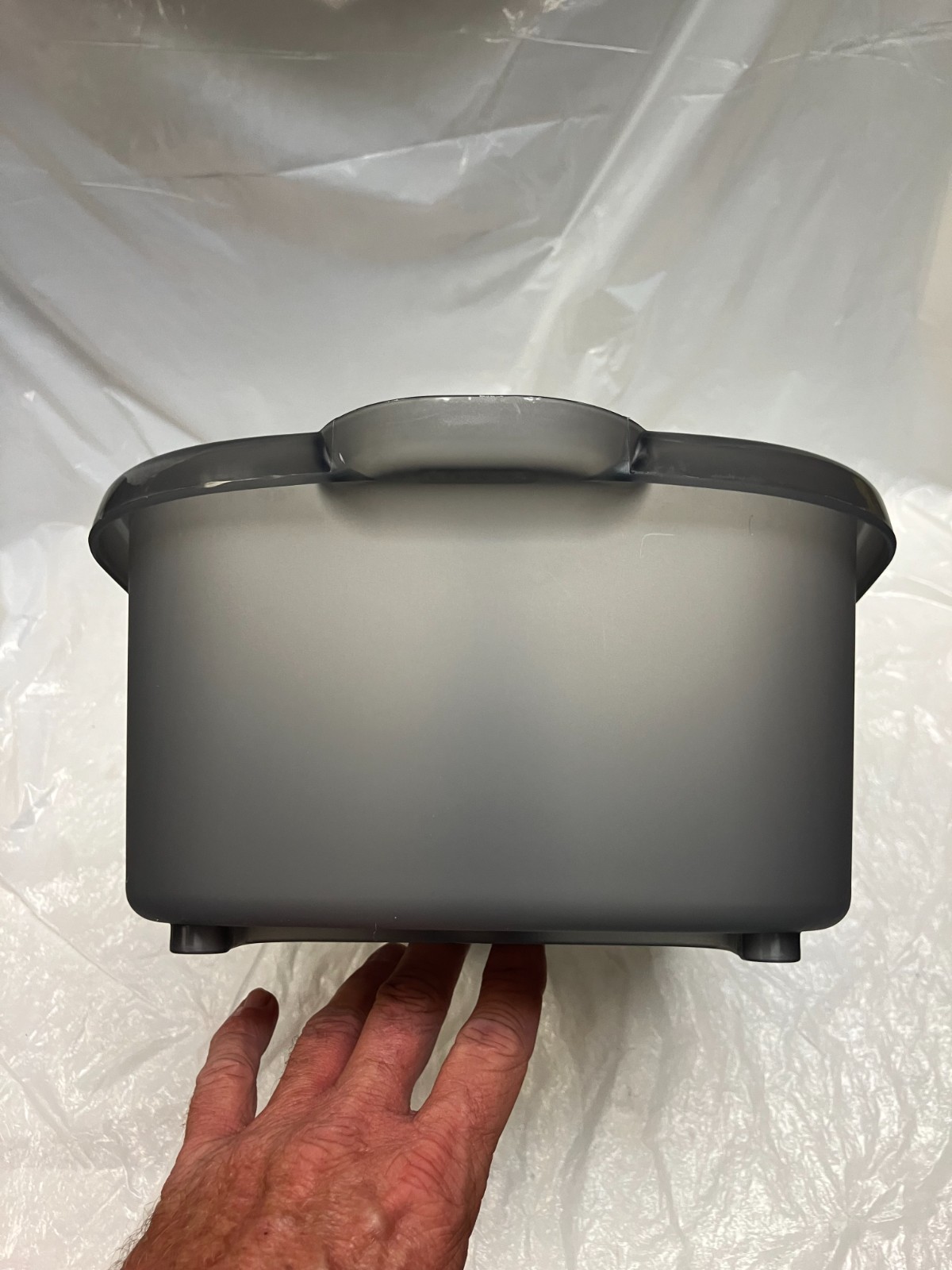 Casabella Plastic Multipurpose Cleaning 1.85 Gallon Caddy, Gray