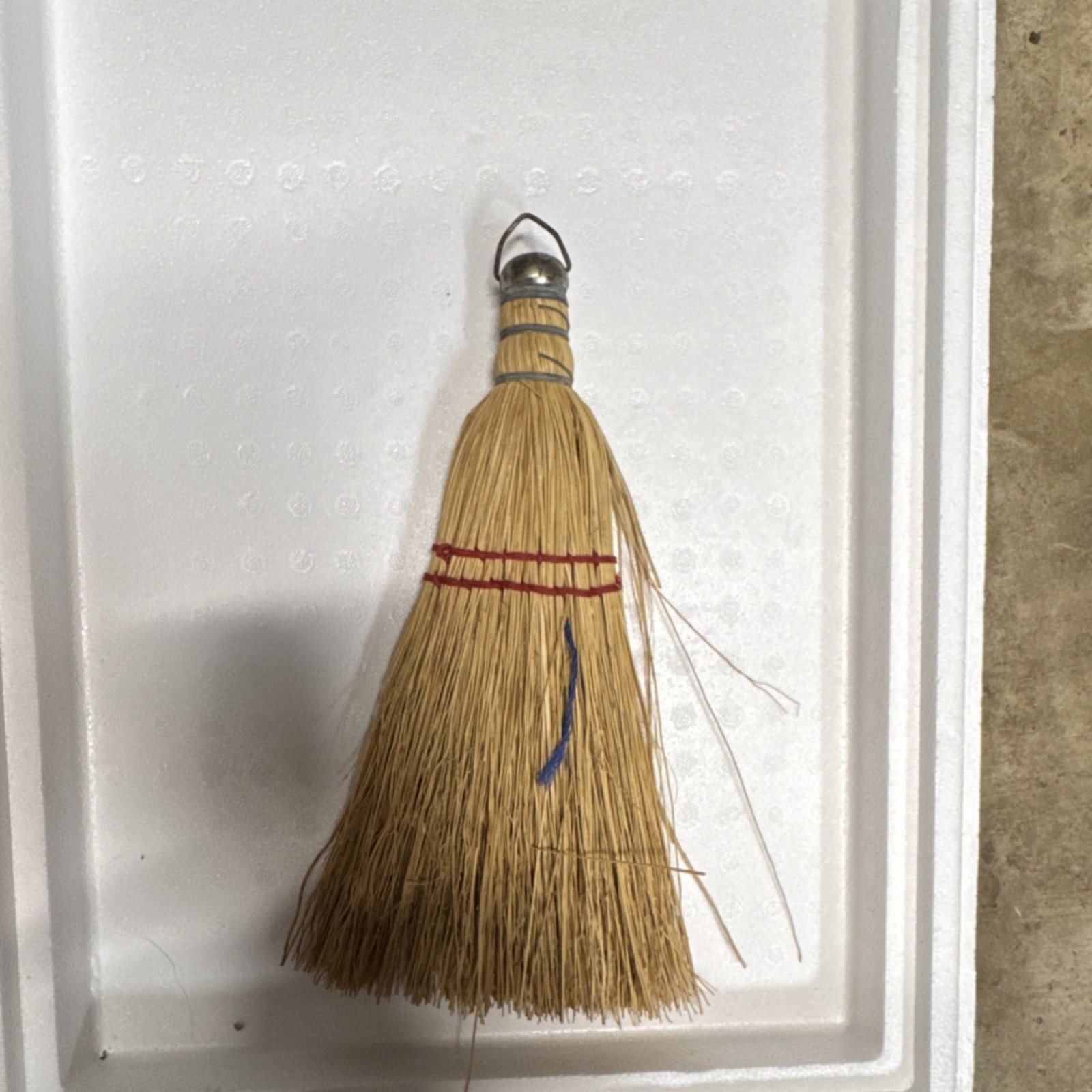 Mini Straw Whisk Broom, Beige, Hanging Hook Loop, 11.5in x 5.5in