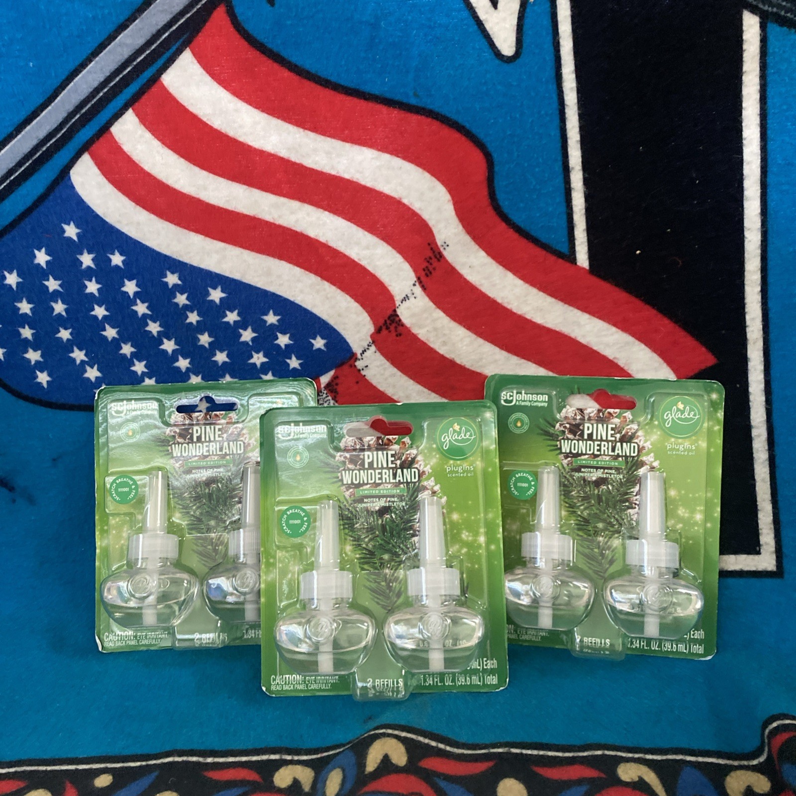 1 Glade PlugIns The Limited Edition “Pine Wonderland” 2 Ct Lot Of 3 Fast Ship!3