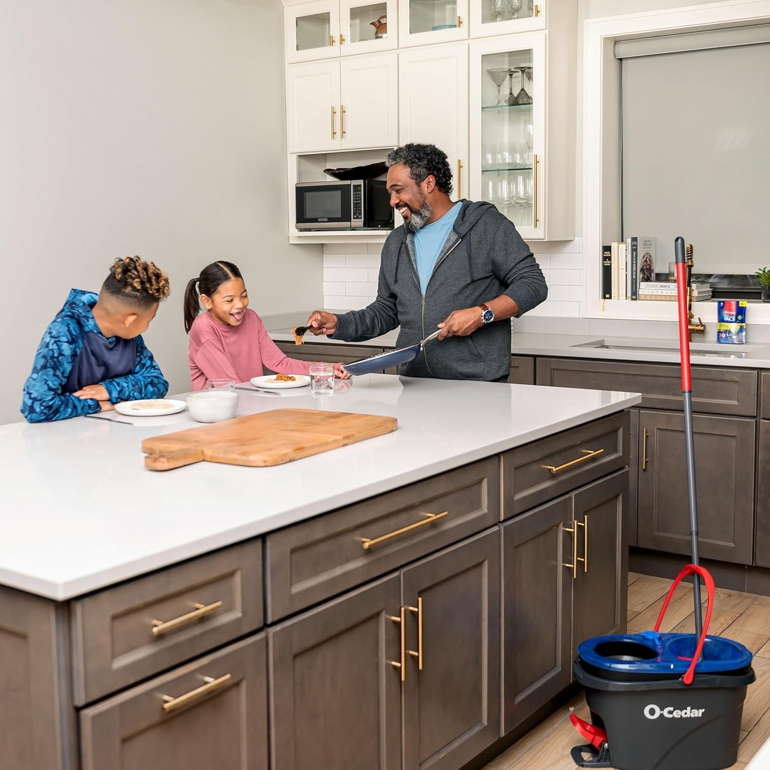 Perfect Father’s Day Gift: O-Cedar RinseClean Spin Mop & Bucket System