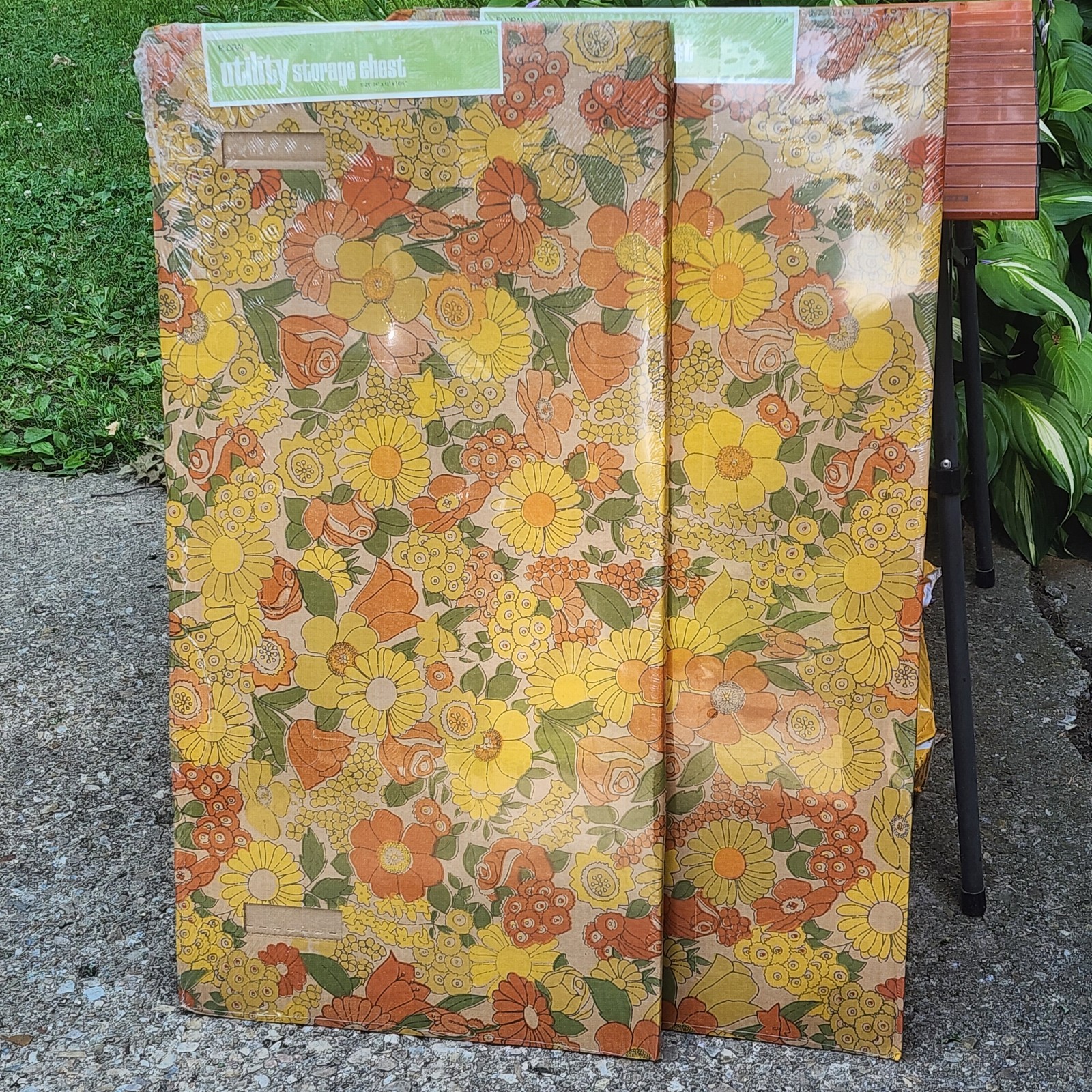 Vtg Mid Century Floral Cardboard Under Bed Storage Chest Mod Flower Power Sealed