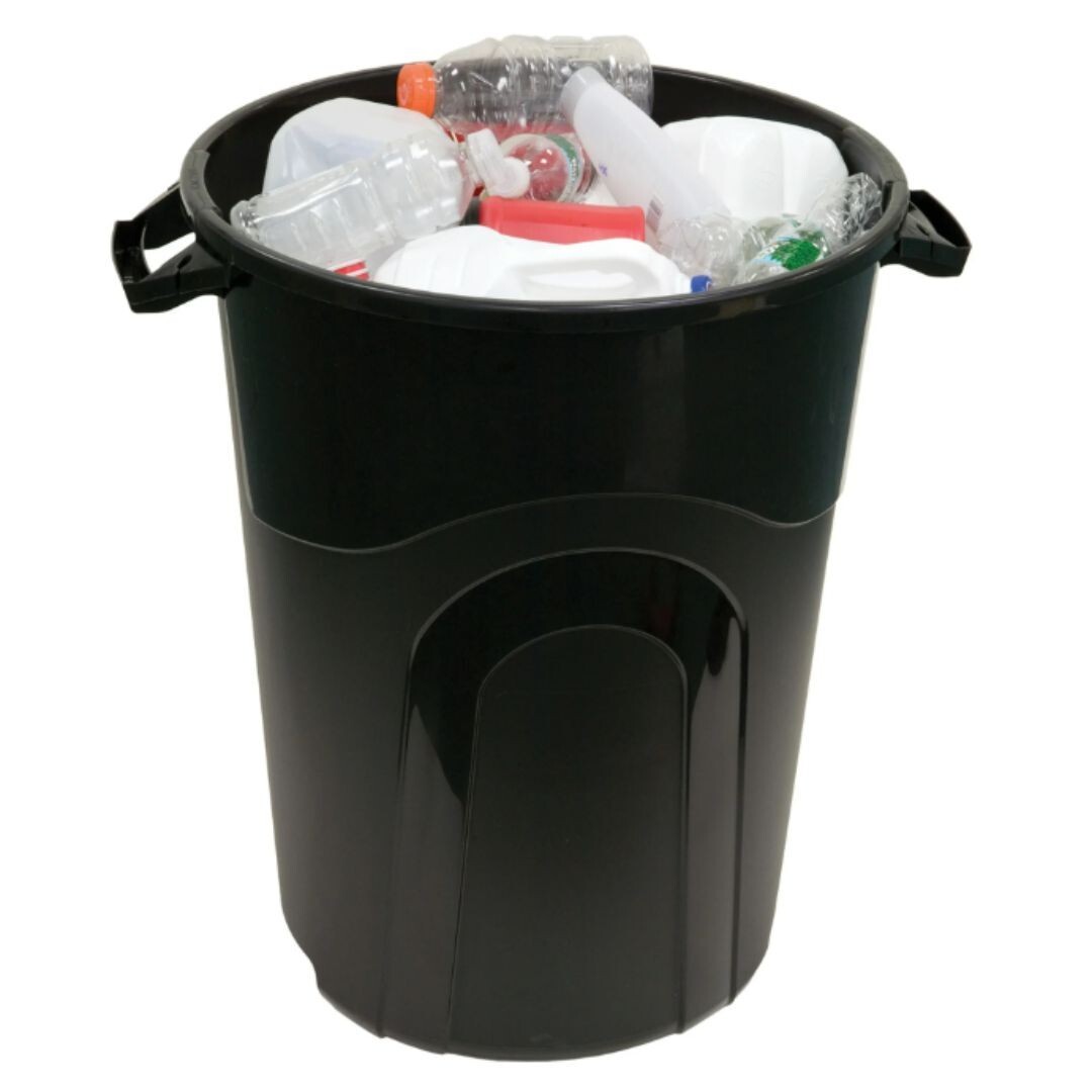 Hyper Tough 32 Gallon Heavy Duty Plastic Garbage Can Included Lid Indoor/Outdoor