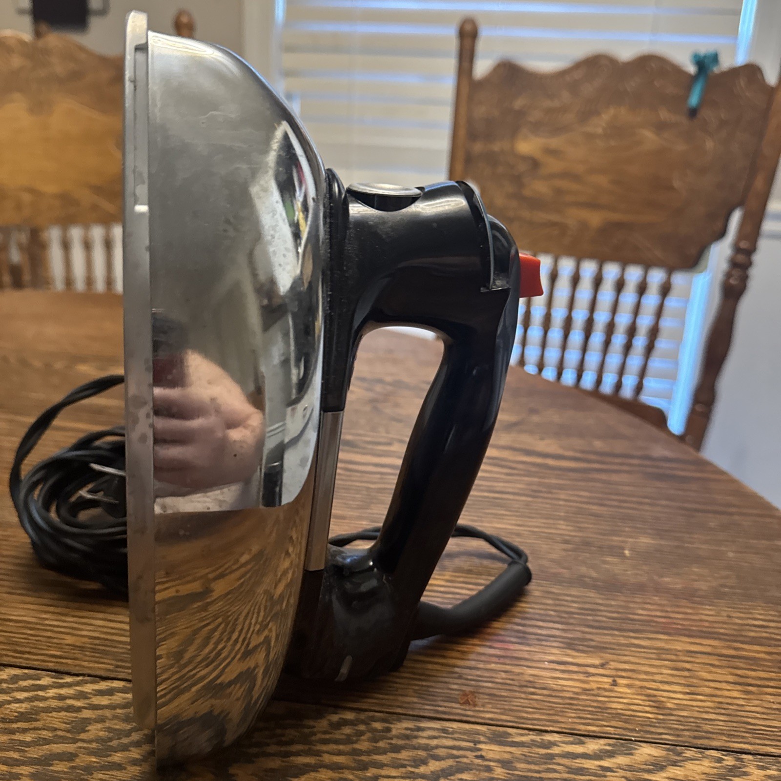 Vintage Black & Decker The Classic Heavy Duty Steam Dry Iron Chrome Metal