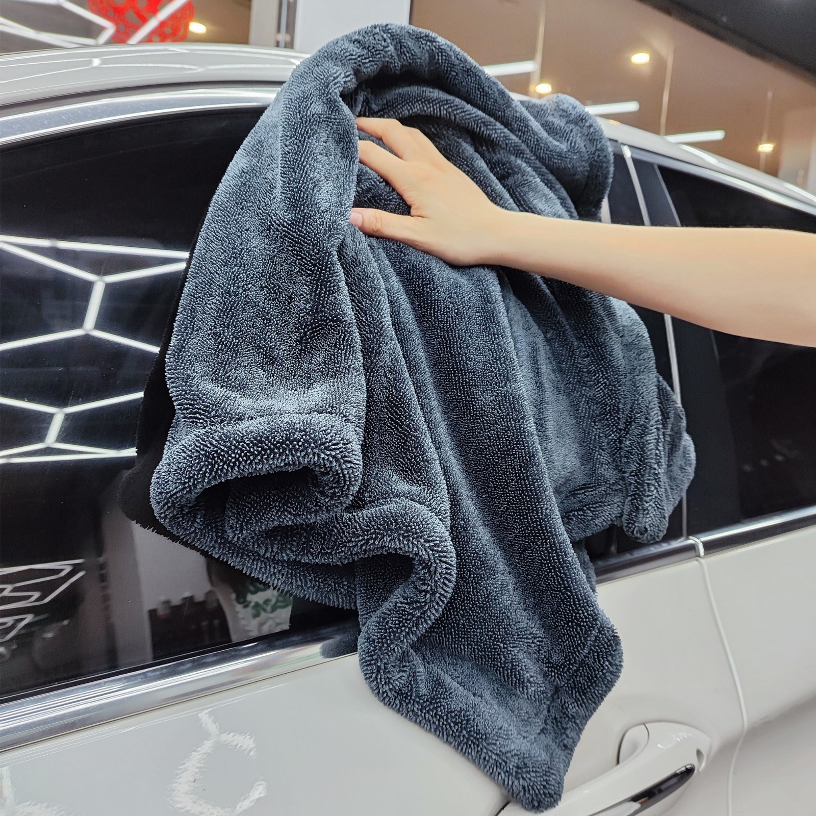 1500GSM 24 x 36″ Water Absorbing Car Wash Microfiber Drying Towel Twisted Loop