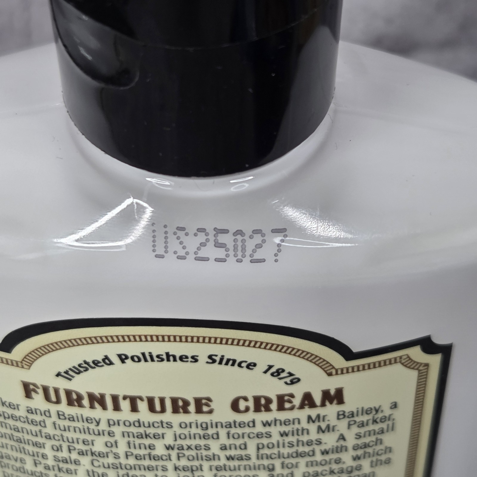 2 Pack Parker & Bailey Furniture Cream With Lemon Oil Cleans Polsihes Wood 16oz