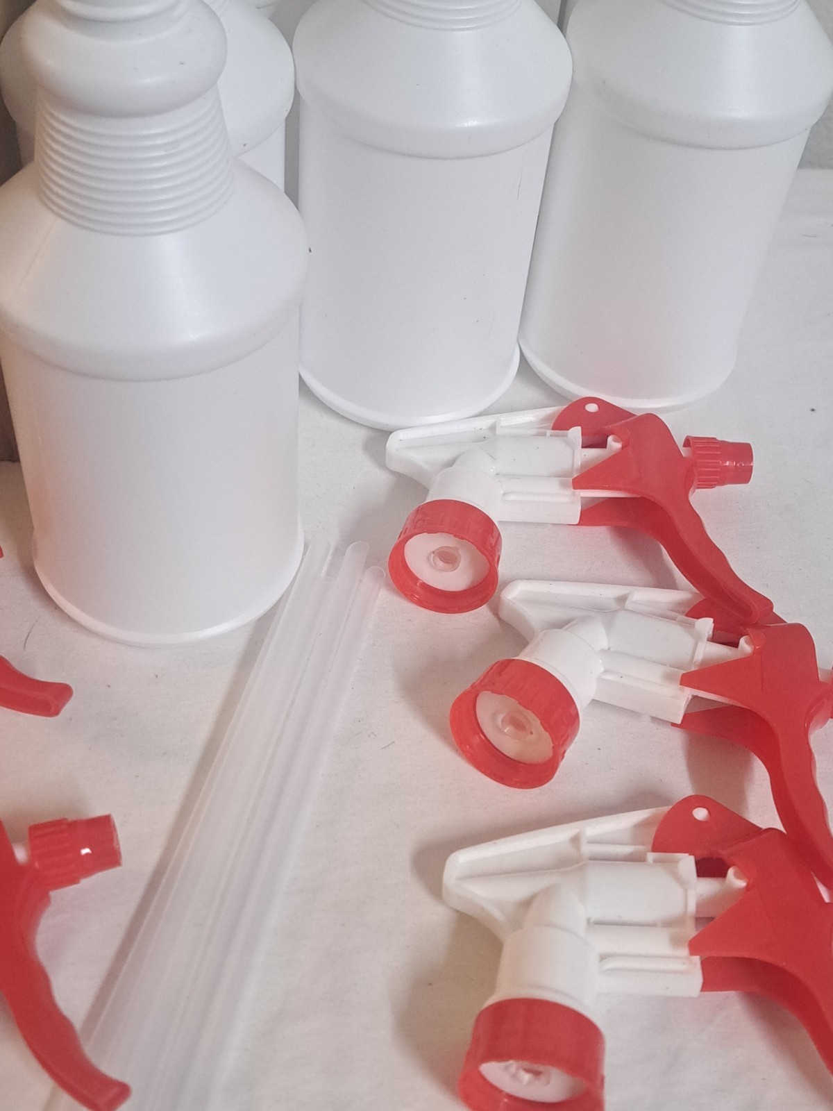 7 Pack 16oz Spray Bottles Empty Plastic Cleaner Bottles Red White Set