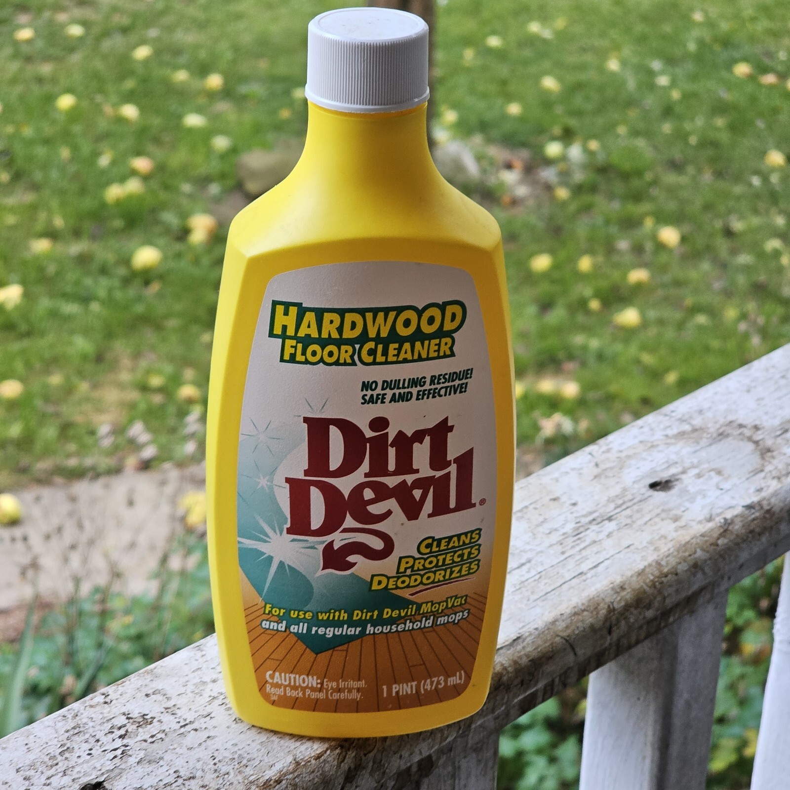 Dirt Devil Vintage 1997 Hardwood Floor Cleaner NOS 1 Pint Advertising
