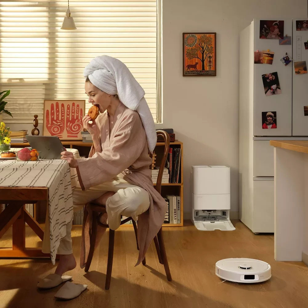 Roborock Qrevo Pro Wi-Fi Connected Robot Vacuum and Mop with FlexiArm Design Edg