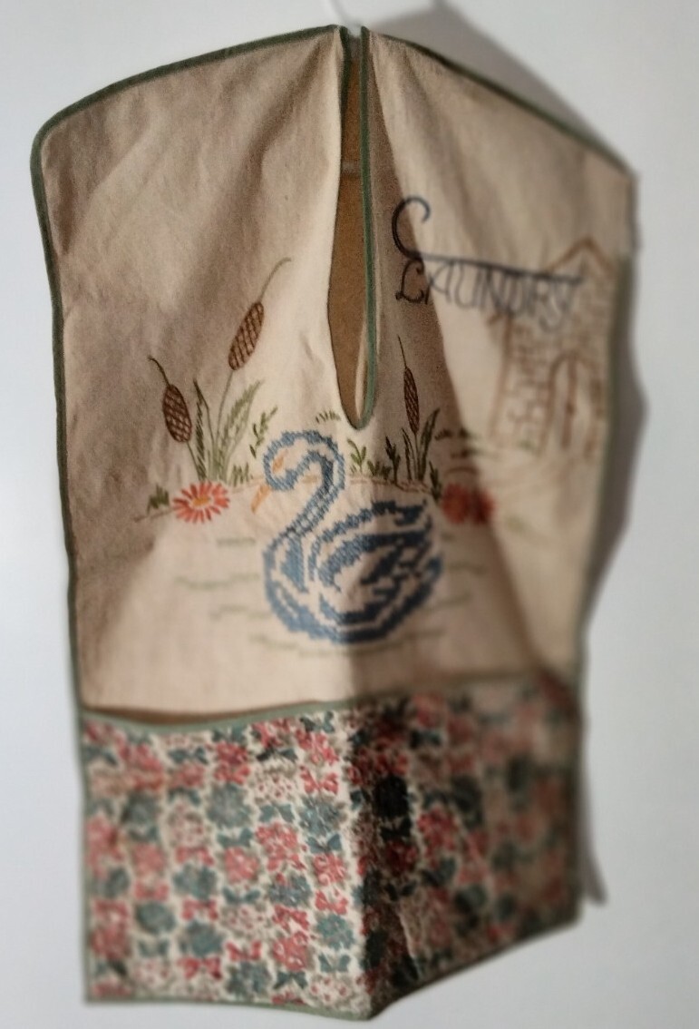 Vintage Embroidery Ladies Laundry Bag & Clothespin Hanging Bag Rare Handmade