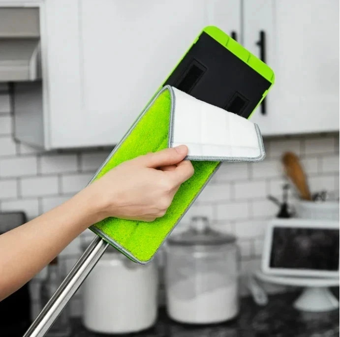 Libman Rinse N Wring Flat Mop System with Microfiber Pad- New