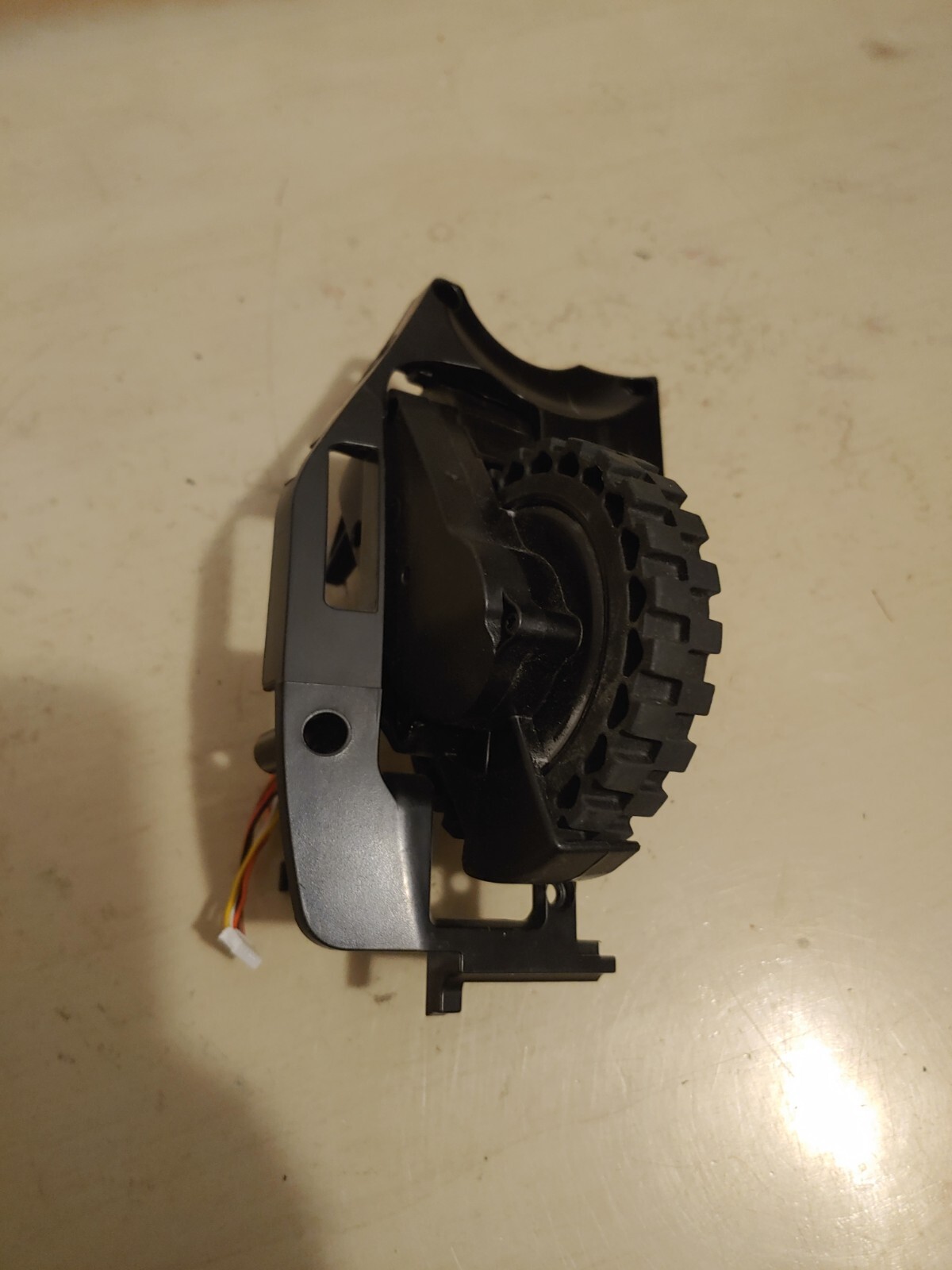 Shark AI Ultra Robot AV2610BTUS AV2610WA AV2610WACA RV2400WD Right Wheel Part