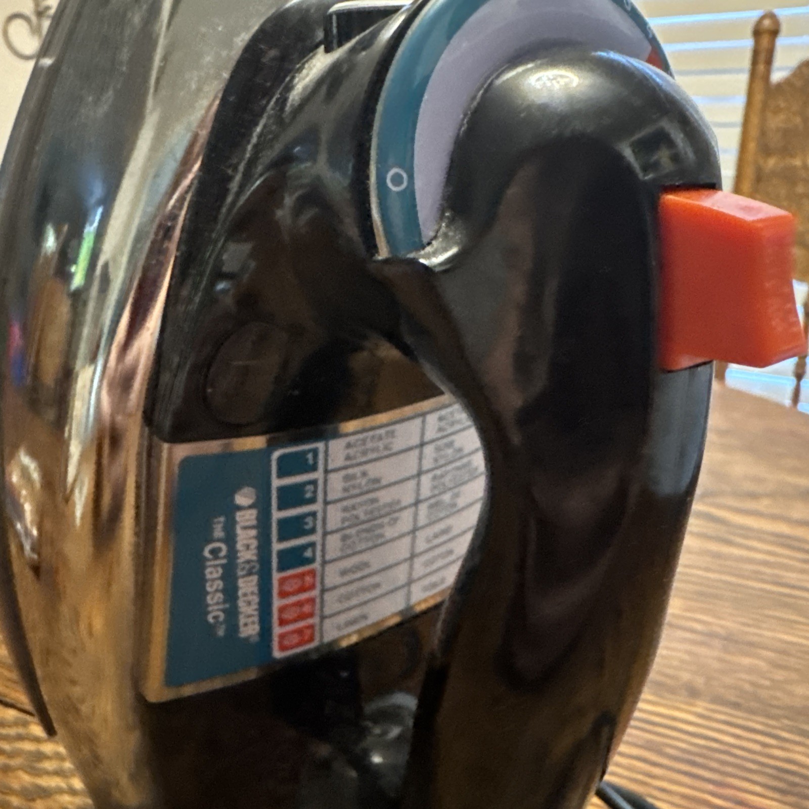 Vintage Black & Decker The Classic Heavy Duty Steam Dry Iron Chrome Metal