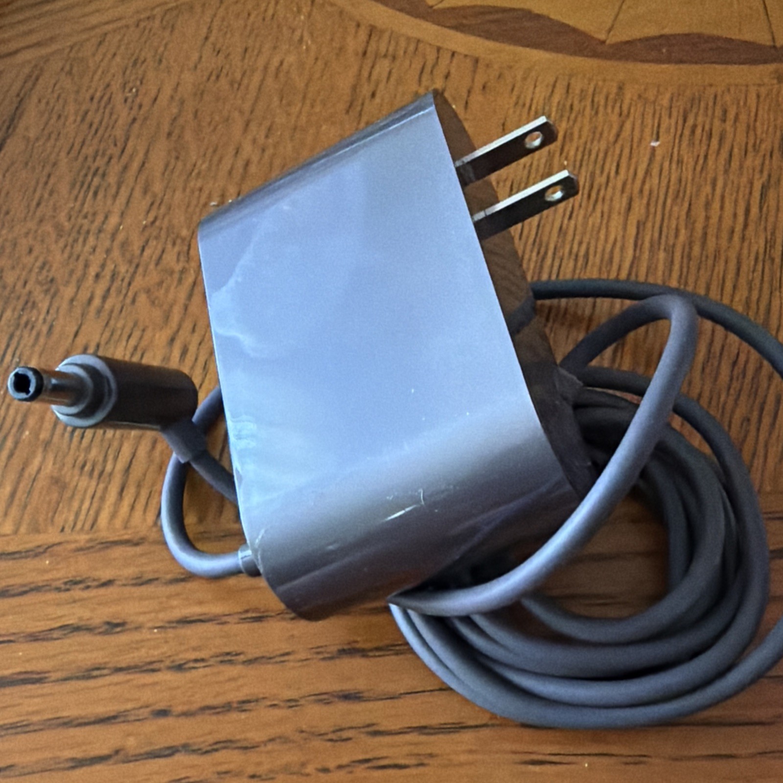 Dyson 205720-02 Vacuum AC Adapter Battery Charger Genuine Power Supply Only D23